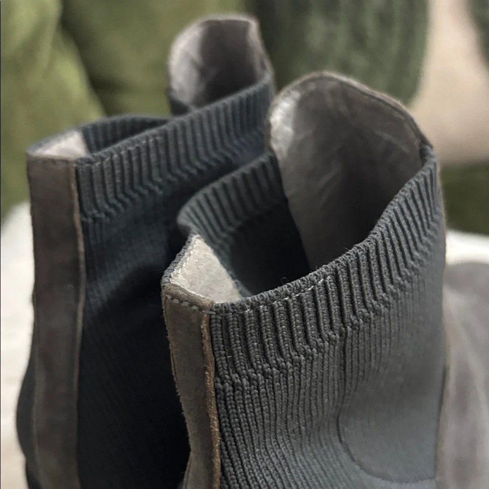 Eileen Fisher Gray Adele Graphite‎ Suede Wedge Booties Ankle Boots